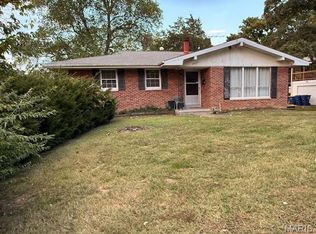 1417 Westvale Dr, Festus, MO 63028