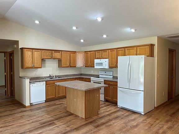 3rd image of 4326 W Robin Meadows Lane