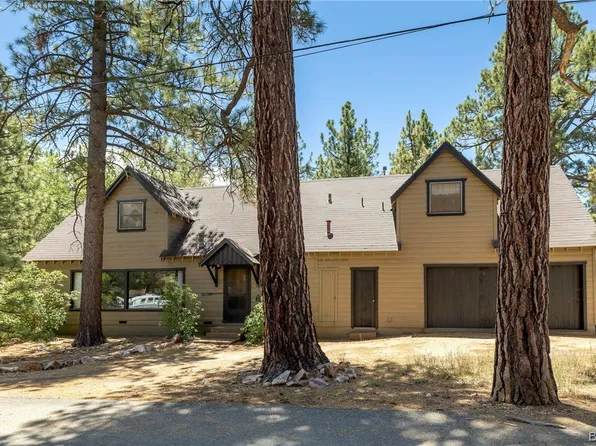 44563 Laurel Ln, Sugarloaf, CA 92386