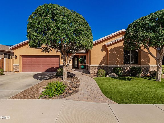3rd image of 12839 N 149th Dr