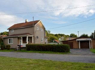 510 Texaco St, Seward, PA 15954