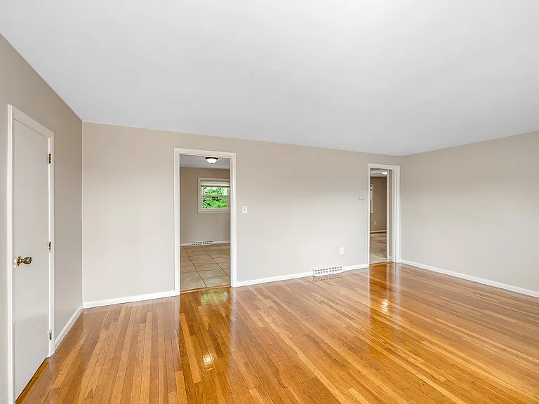 Princeton Court Apartments — Photo 50
