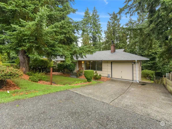 17512 Ashworth Avenue N, Shoreline, WA 98133