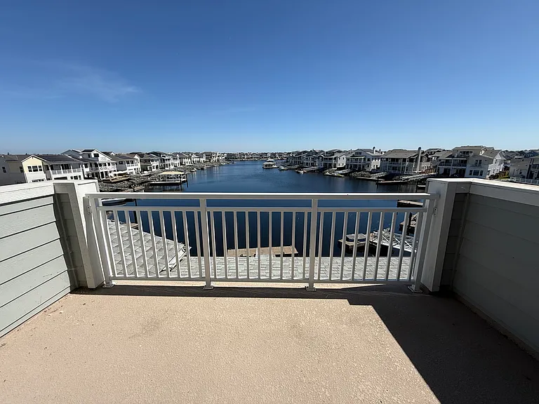 3389 Delta Coves Dr — Photo 11