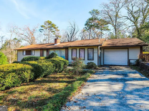 212 Michael Ct, Bonaire, GA 31005