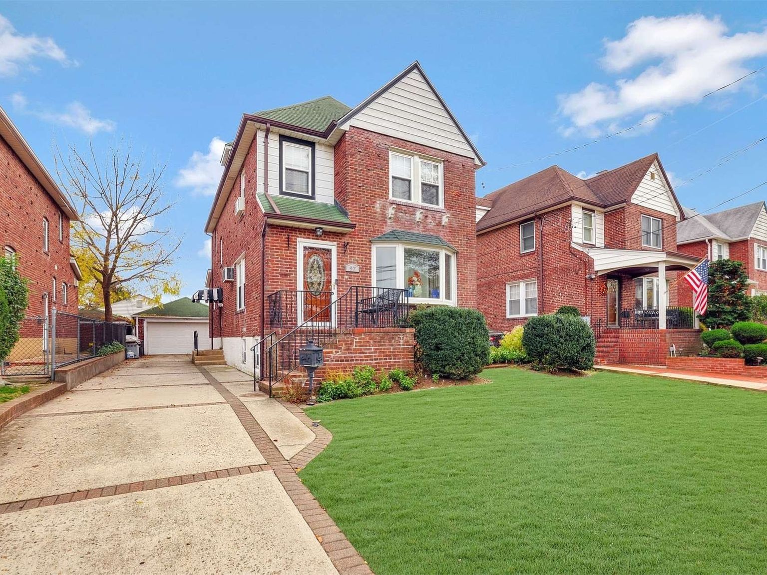 97 Bixley Heath, Lynbrook, NY 11563 Zillow