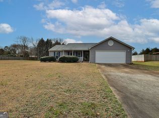 200 Ravenwood Ct, Bethlehem, GA 30620