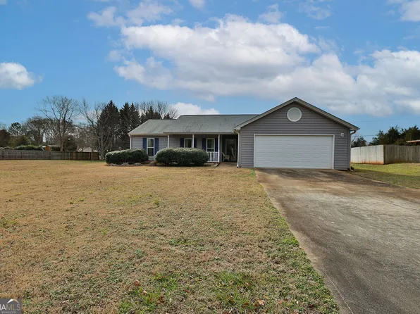 200 Ravenwood Ct, Bethlehem, GA 30620