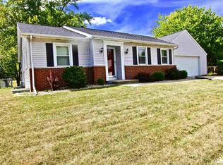 3915 N Kathy Ln, Peoria, IL 61615