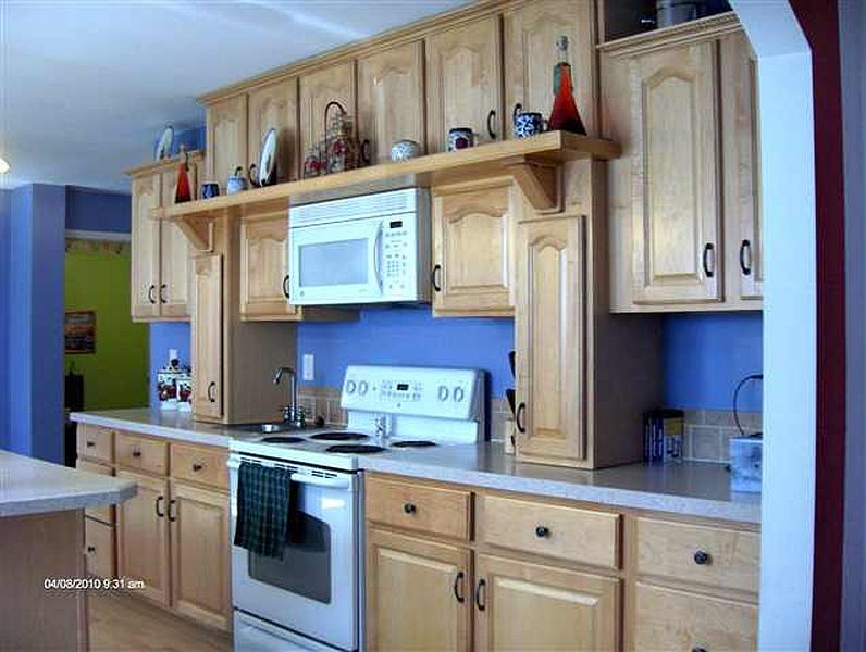 2nd image of 108 FAY Lane