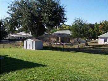 2nd image of 860 Meadow Park Dr