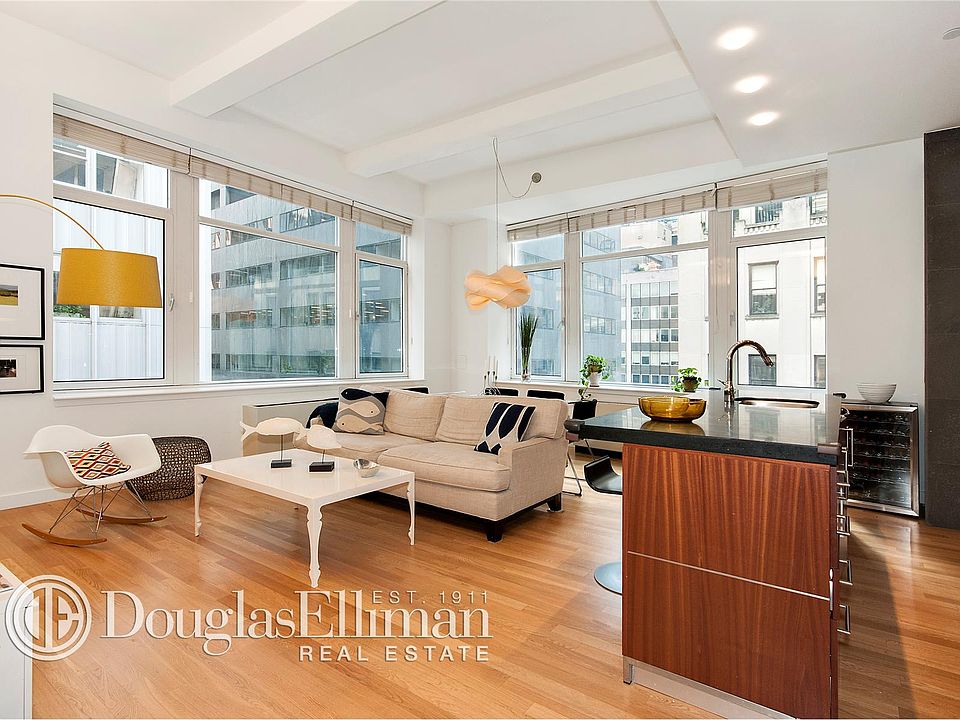 1st image of 59 John St APT 9C