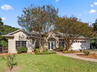709 Park Place Dr, Athens, TX 75751