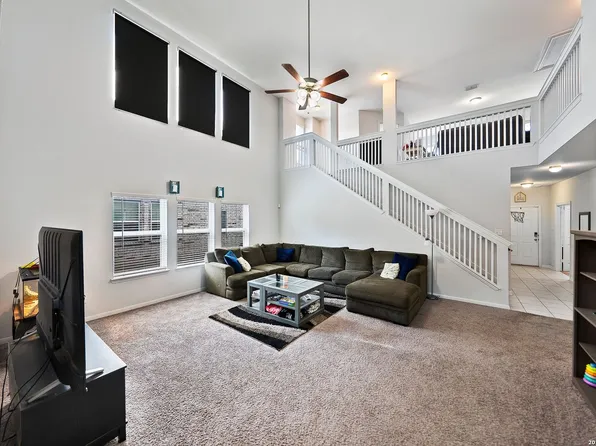 8908 Portobello Way, Converse, TX 78109