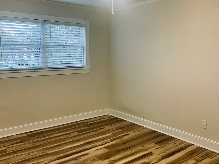 335 Pierce Ave #335 — Photo 15