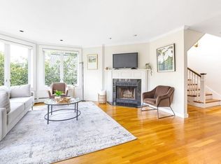 626 Washington St #3, Brookline, MA 02445