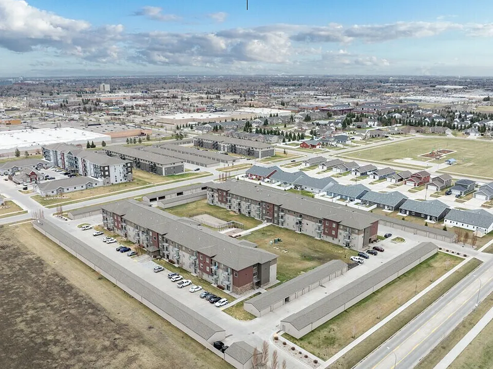 Latitude Apartments