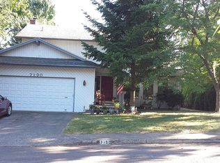 7190 Ridgegate Dr, Gladstone, OR 97027