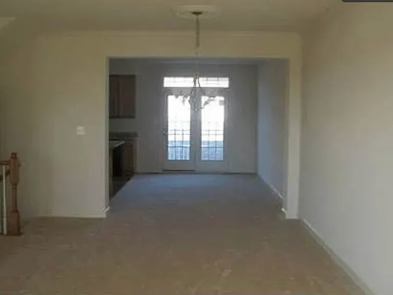 4066 Finsbury Ln — Photo 16