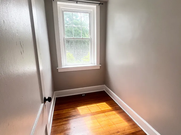 1411 Leigh St #4B — Photo 7