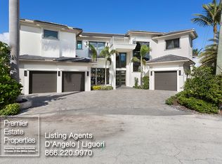 801 NE Harbour Dr, Boca Raton, FL 33431