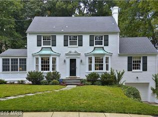 5613 Ridgefield Rd, Bethesda, MD 20816