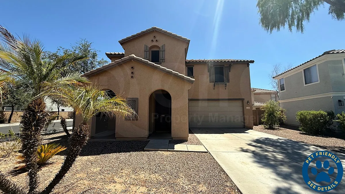 4 bed, 2.5 bath, 1892 sqft, $2,399 — Photo 1