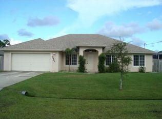 5461 NW Crooked St, Port Saint Lucie, FL 34986