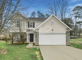 108 Hampshire Dr, Mooresville, NC 28115