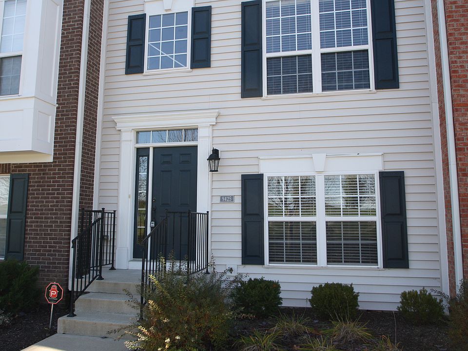 1st image of 9425 Glencroft Way