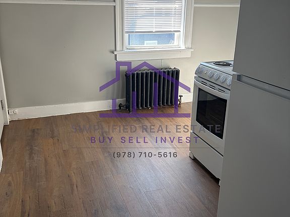 3rd image of 111 Ash St APT 7