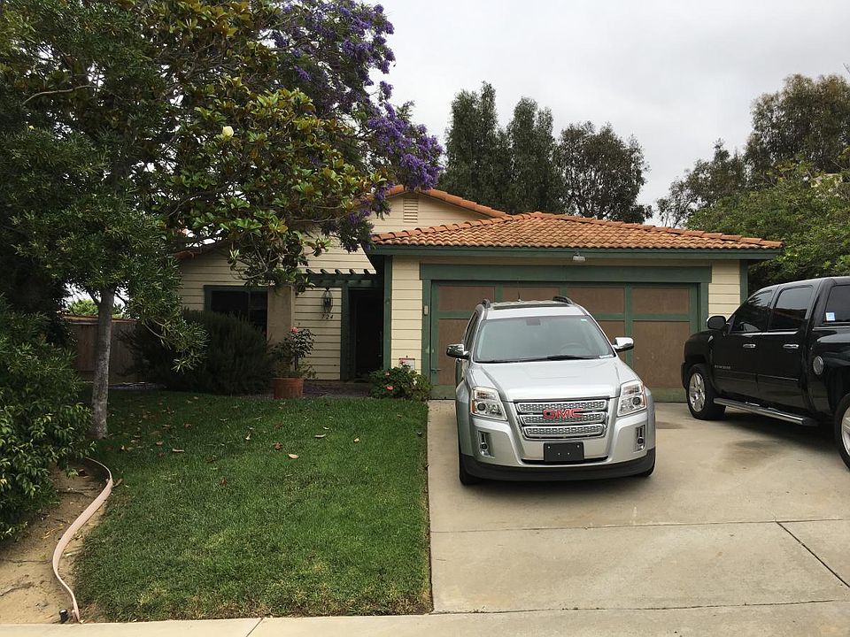 1st image of 724 Valley Crest Dr