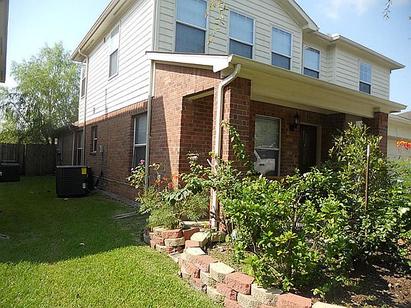 2nd image of 19123 Tierra Mist Ln