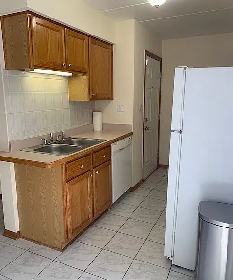 10541 Parkside Ave #2W — Photo 9