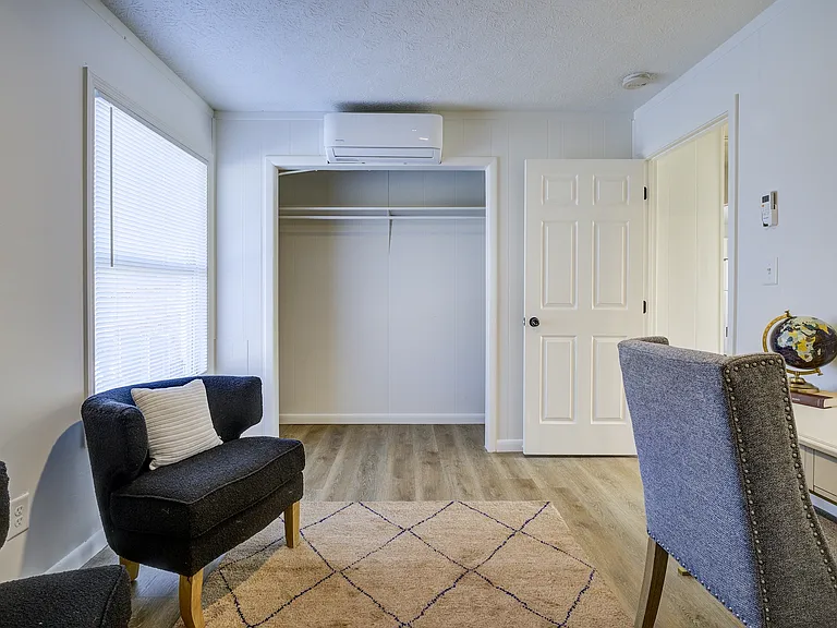 822 Carolina Dr — Photo 21