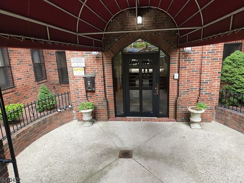 5 Pomona Ave, Newark, NJ 07112 Zillow