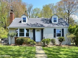 7025 Grove Rd, Alexandria, VA 22306