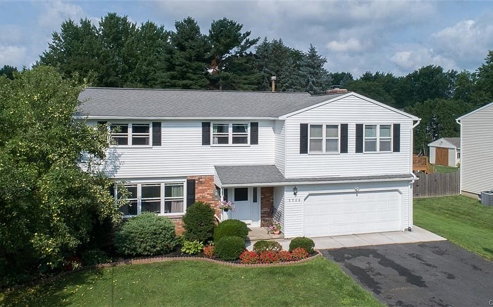 1st image of 5508 Topsfield Ln