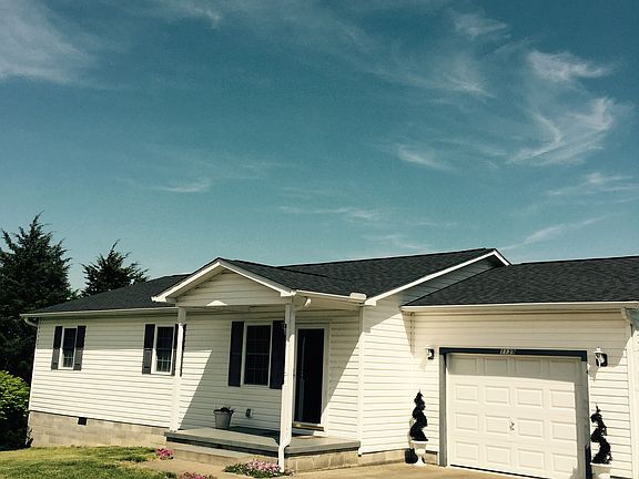 2nd image of 1139 Mark Wayne Dr