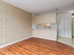 Hillsboro Place, Calgary, AB T2H 1G5
