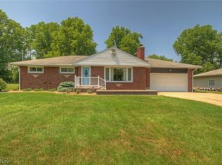 2696 N Hamman Dr S, Youngstown, OH 44511