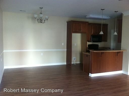 2nd image of 12506 Townepark Way Unit 202