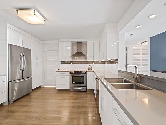 3rd image of 3400 S Ocean Boulevard #8c