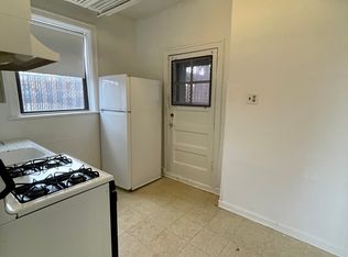 3258 Maple Ave, Berwyn, IL 60402