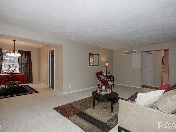 5th image of 6806 N Hi Wood Ct