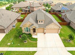 215 Equestrian Rd, Hickory Creek, TX 75065