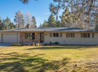 61306 Kwinnum Dr, Bend, OR 97702