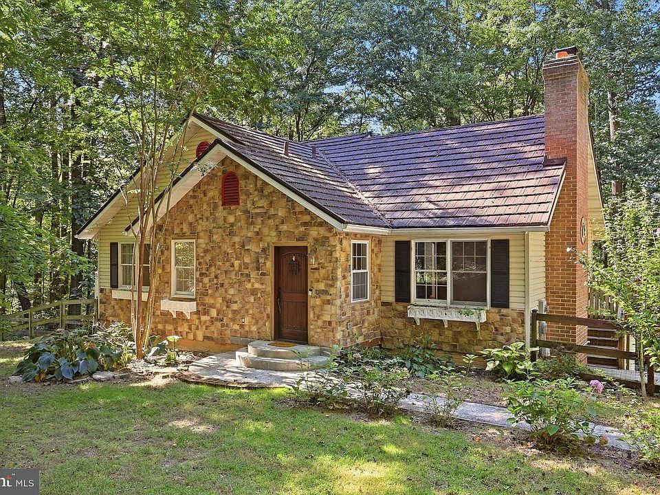 1st image of 20752 Gapland Rd