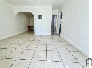 715 SW 10th St APT 3, Dania Beach, FL 33004