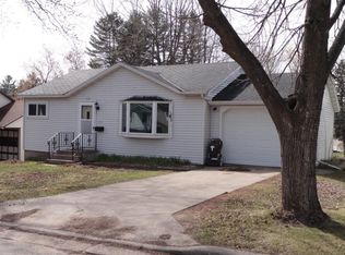 910 Wabash St, Rhinelander, WI 54501